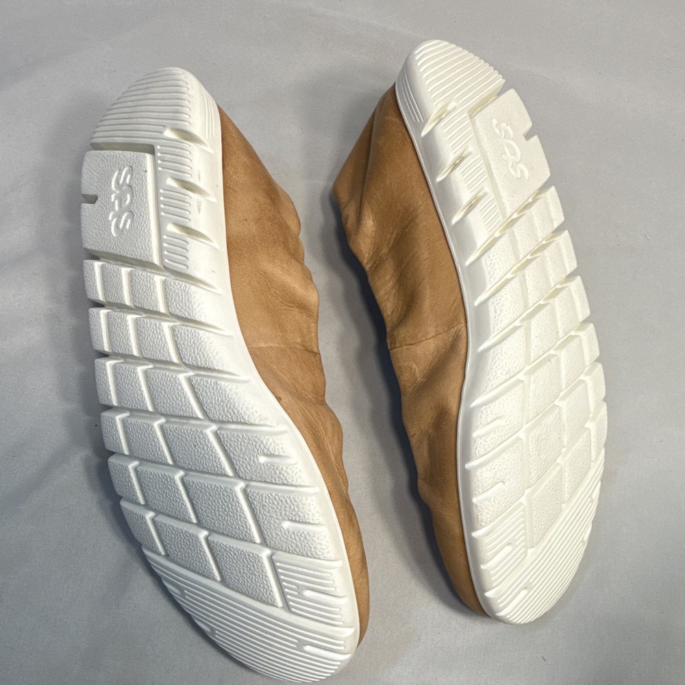 SAS Women's Brown Leather Slip-On Ballet Flats Cushioned Comfort Rubber Sole 6M - Picture 2 of 6